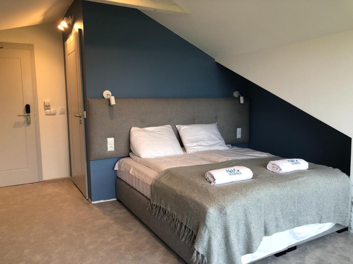 Kite Marina Sarbsk Hotell Eksteriør bilde